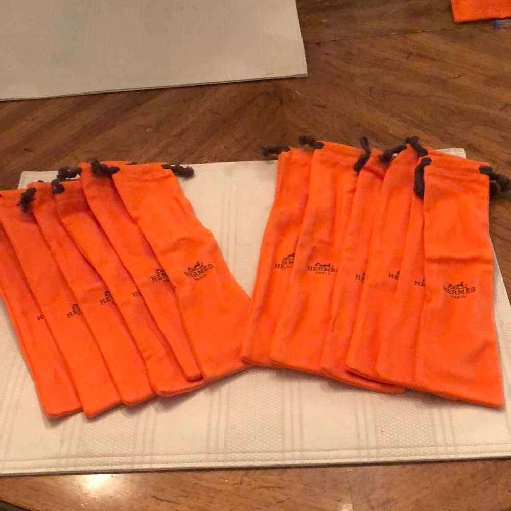 COPY - Hermès silverware dust covers